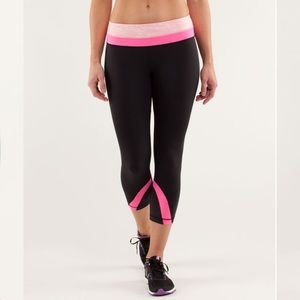 Lululemon Run: Inspire Crop II size 4